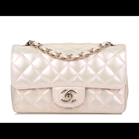 chanel mini iridescent